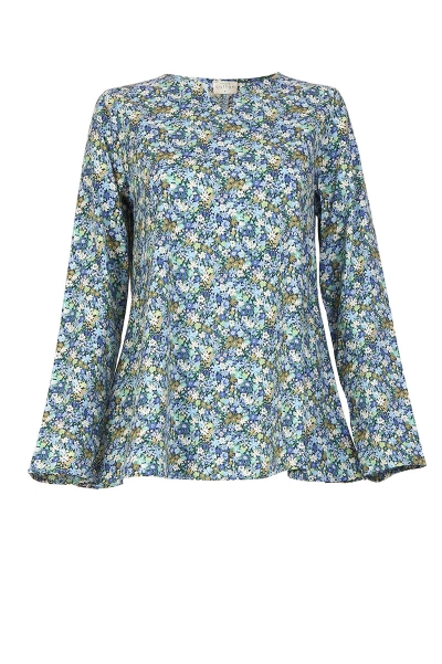 Jenifer V-Neck Flare Blouse