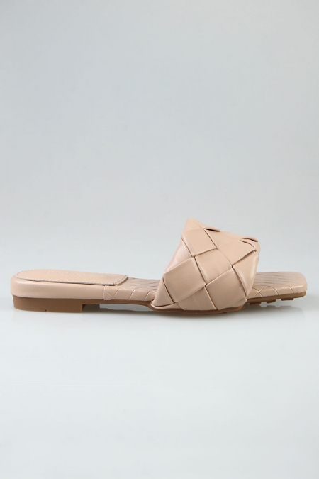 Oswin Woven Sandals - Tan