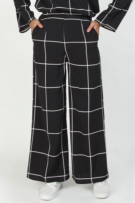 Nivitha Wide Legged Pants - Black/White Grid
