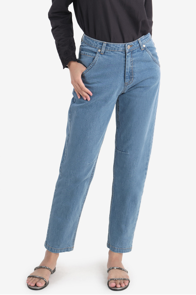 COTTON Akeela Tapered Jeans 3.0