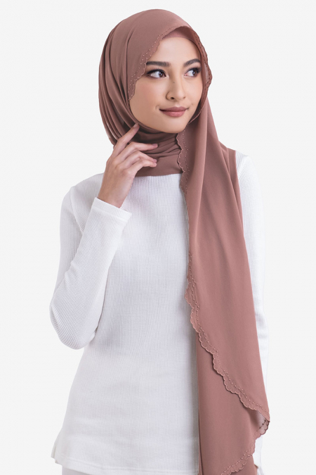 Ruvel Embroidered Scallop Headscarf - Cedarwood
