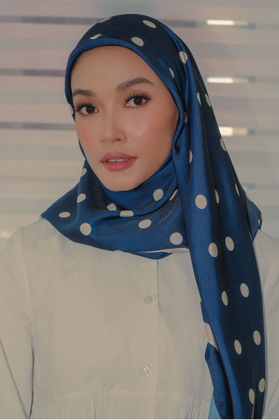 PRE-ORDER Andie Satin Printed Square Headscarf