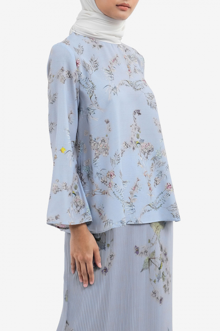 Jatayah Flared Blouse - Blue Floral