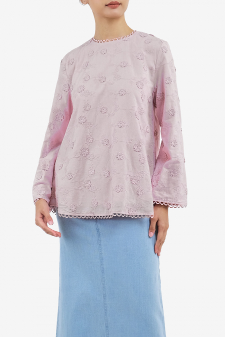 Wathiqa Embroidered Blouse - Powder Pink