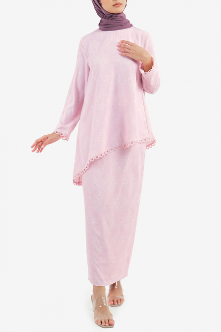 Fareeqa Blouse & Skirt - Pink Print