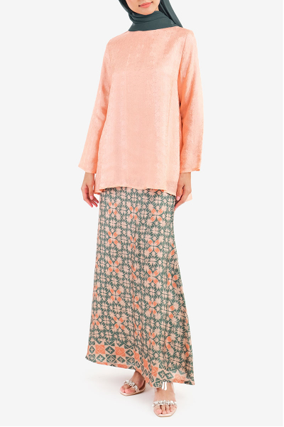 Betawi Blouse & Skirt