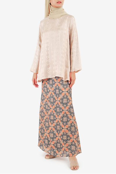 Betawi Blouse & Skirt