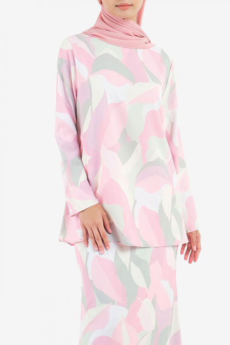 Iffah Flared Blouse - Pink/Mint Abstract
