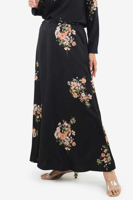 Isaura A-Line Skirt - Black Bouquet