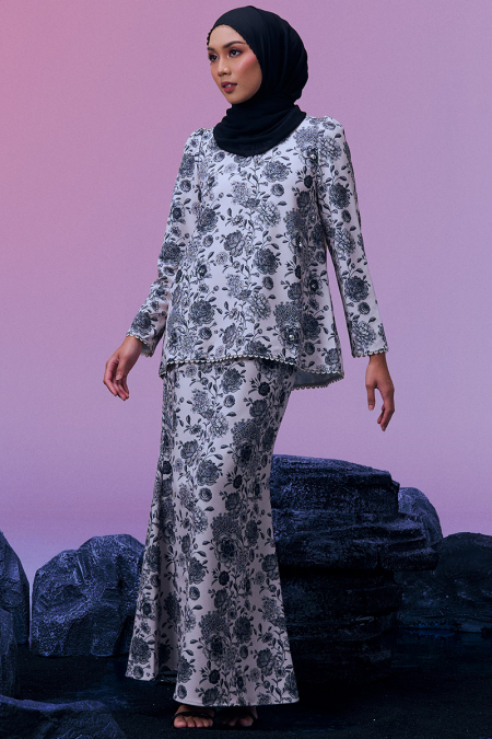 Moonstone Blouse & Skirt - Beige Print