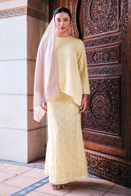 Mahkota Blouse & Skirt - Cornsilk