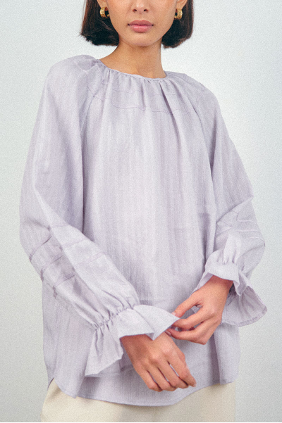 Jeryka Smock Sleeve Blouse