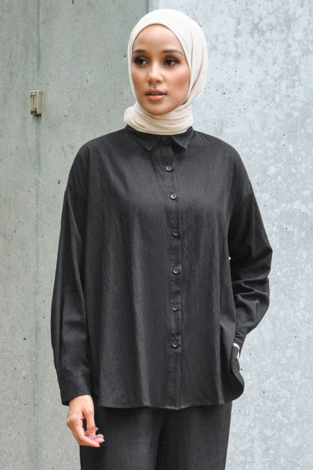 Hestia Front Button Shirt - Black