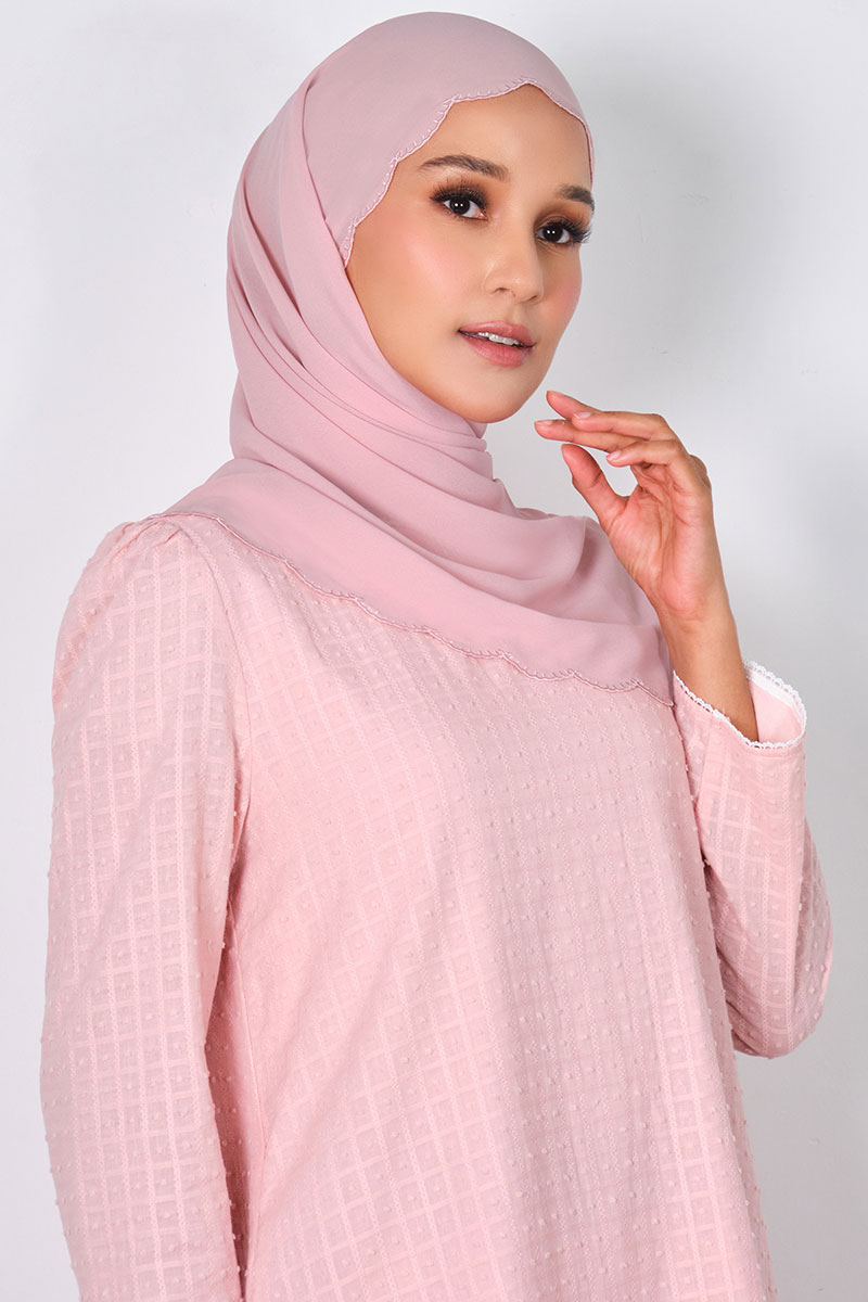 Ruminah Scallop Chiffon Headscarf