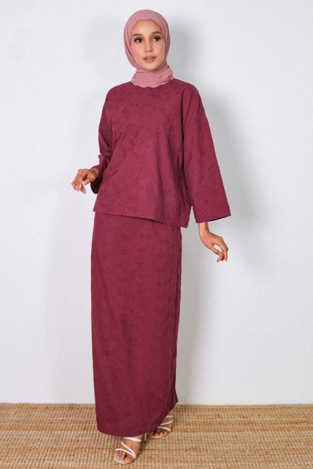 COTTON Saodah Blouse & Skirt - Maroon