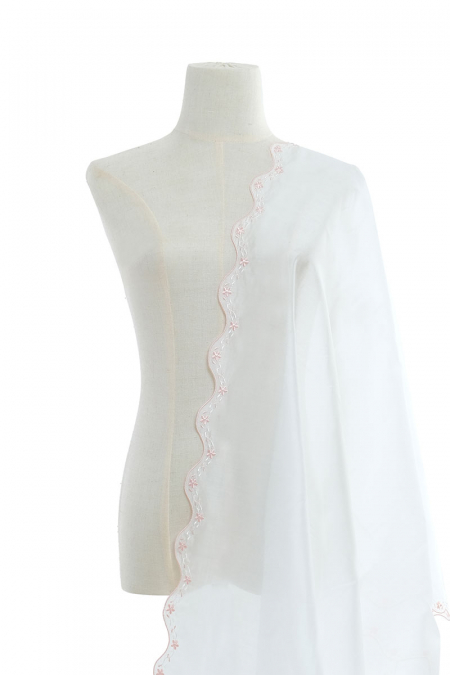 Rozita Embroidered Selendang - White