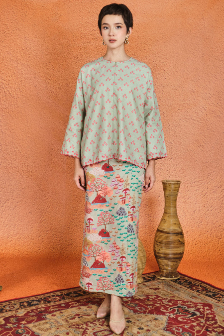 COTTON Suasana Blouse & Skirt - Pale Matcha