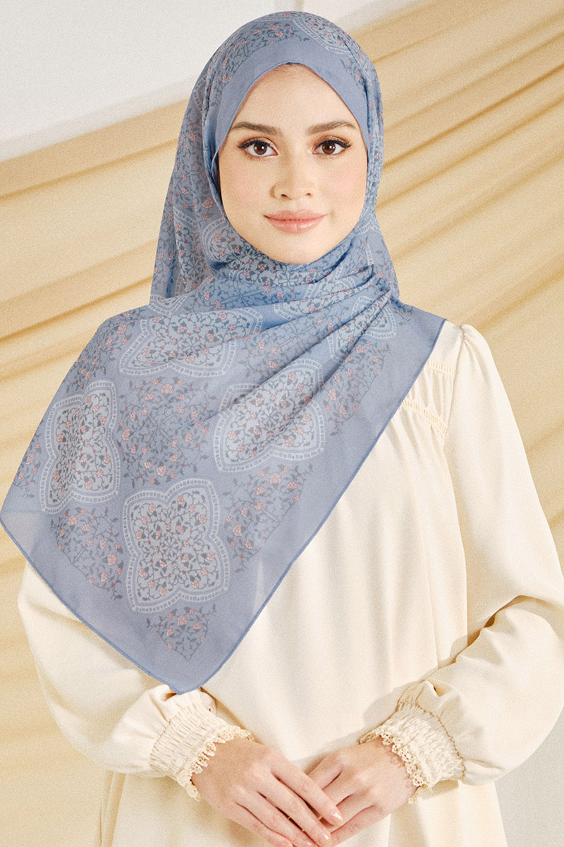 Nyra Rectangle Headscarf