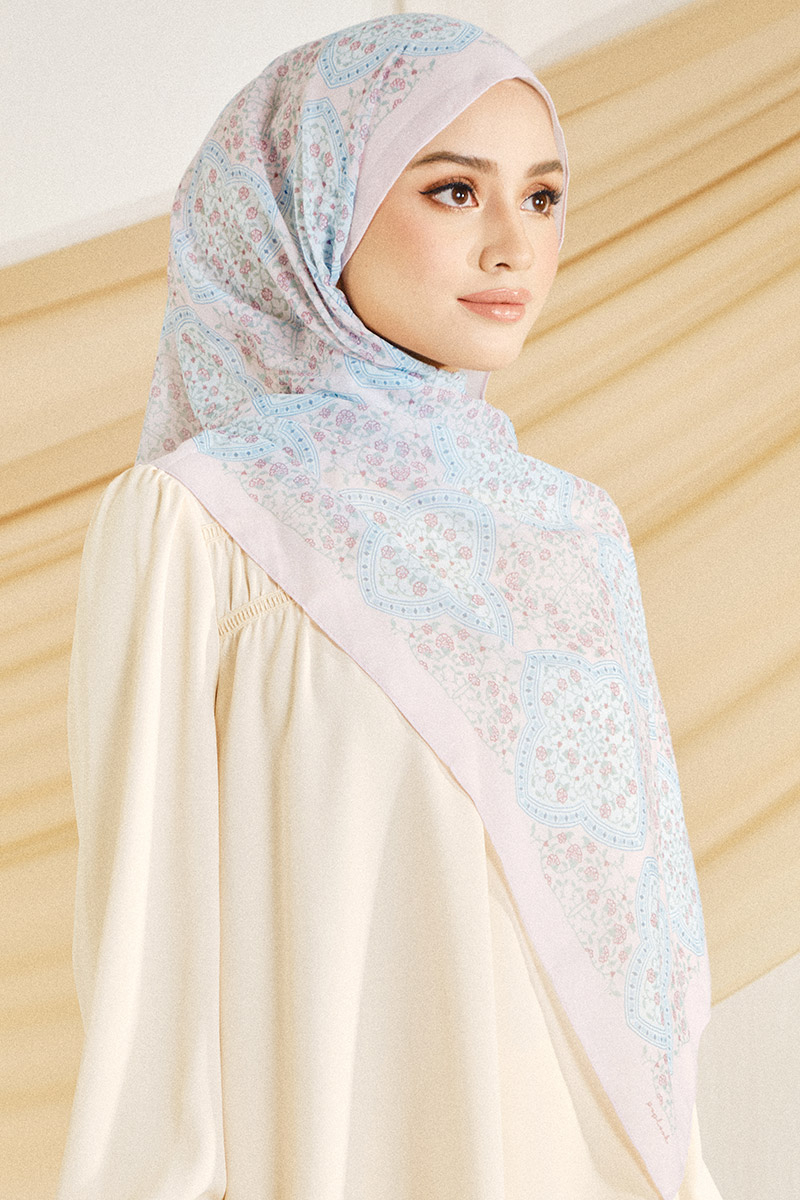 Nyra Rectangle Headscarf