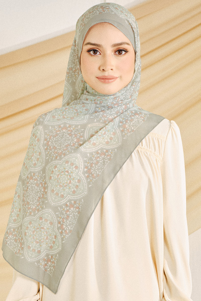 Nyra Rectangle Headscarf