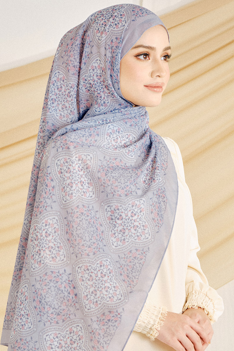 Nyra Rectangle Headscarf