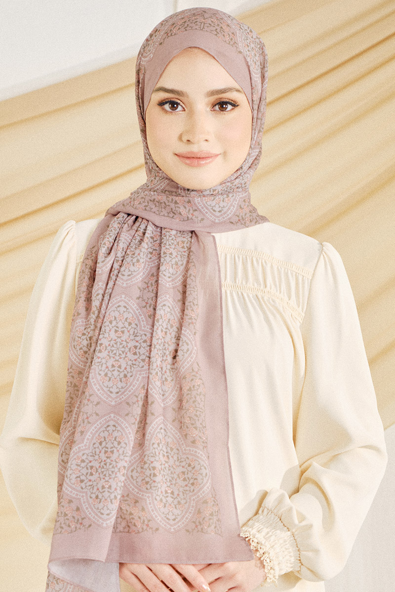 Nyra Rectangle Headscarf